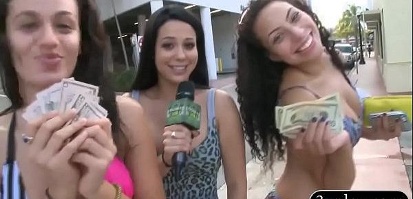  Women convinced to expose tits for money